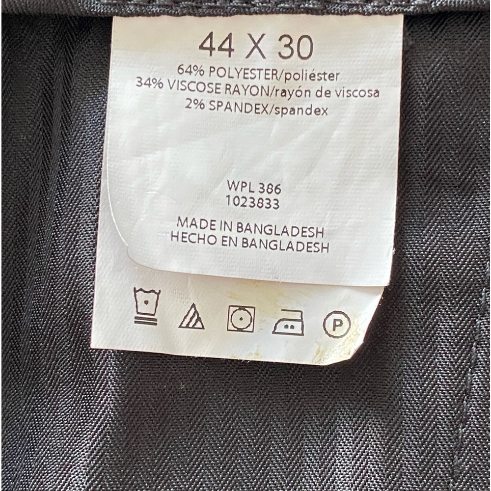 J M Haggar back dress pants. Flat front classic fit no cuffs belt loops 44/27
C - Picture 7 of 8